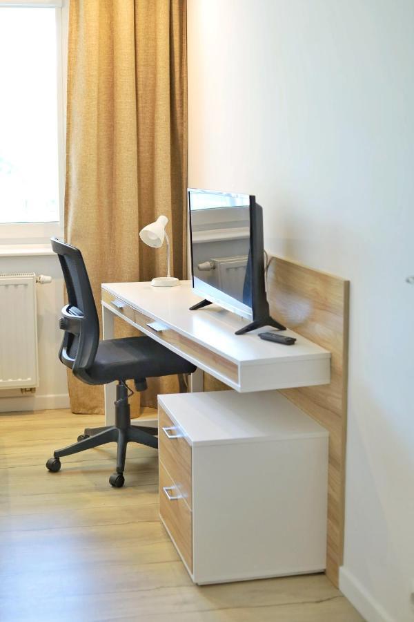 Capital Towers - Apartament Green Z Widokiem Na Rzeke Rzeszów Kültér fotó