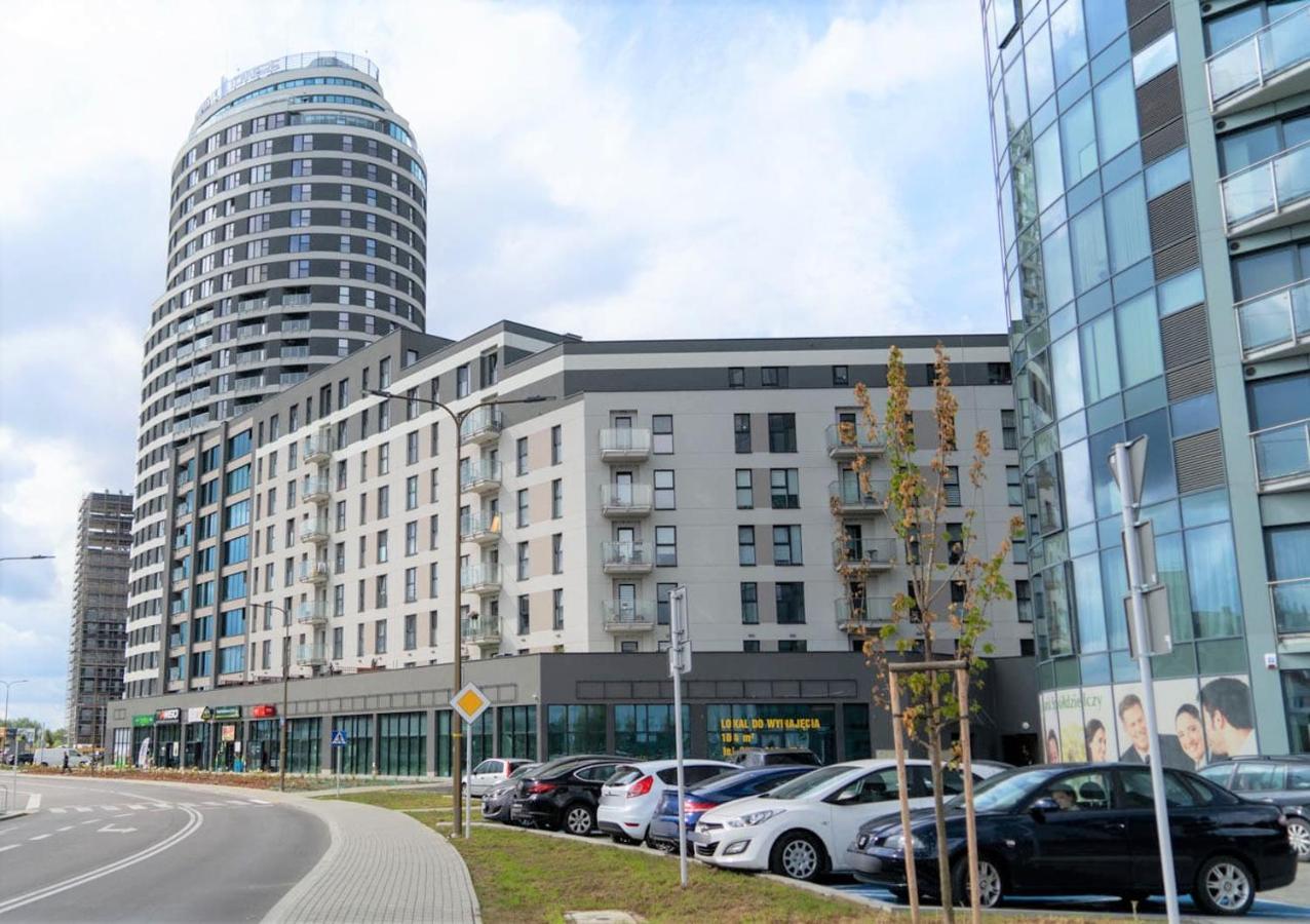 Capital Towers - Apartament Green Z Widokiem Na Rzeke Rzeszów Kültér fotó